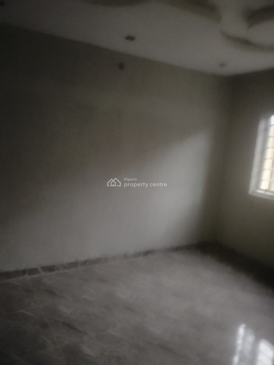2 Bedroom Flats, Off Akobi, Surulere, Lagos, Flat / Apartment for Rent
