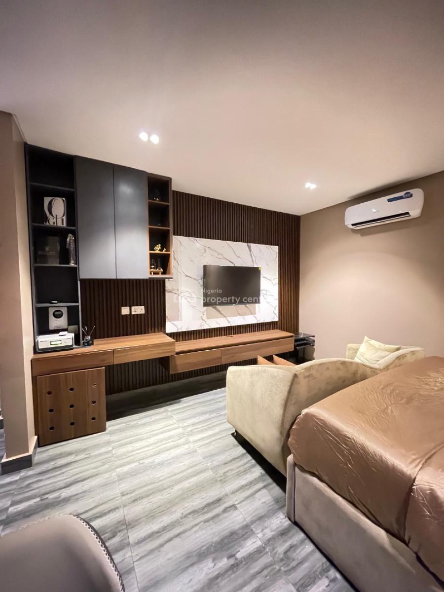 Brand New Studio Apartment, Onike, Yaba, Lagos, Flat / Apartment Short Let