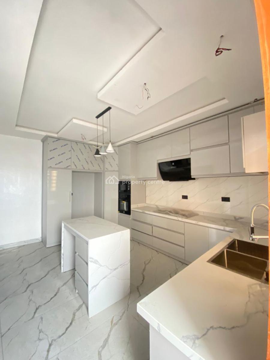 Massive 3 Bedroom Apartment with Bq, in an Estate, Ikota, Lekki, Lagos, Flat / Apartment for Sale