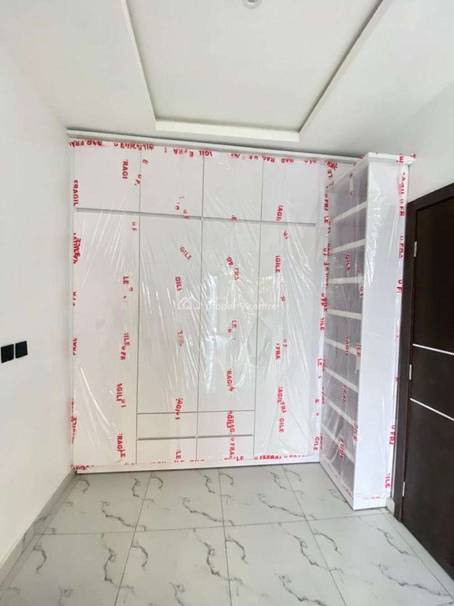 Massive 3 Bedroom Apartment with Bq, in an Estate, Ikota, Lekki, Lagos, Flat / Apartment for Sale