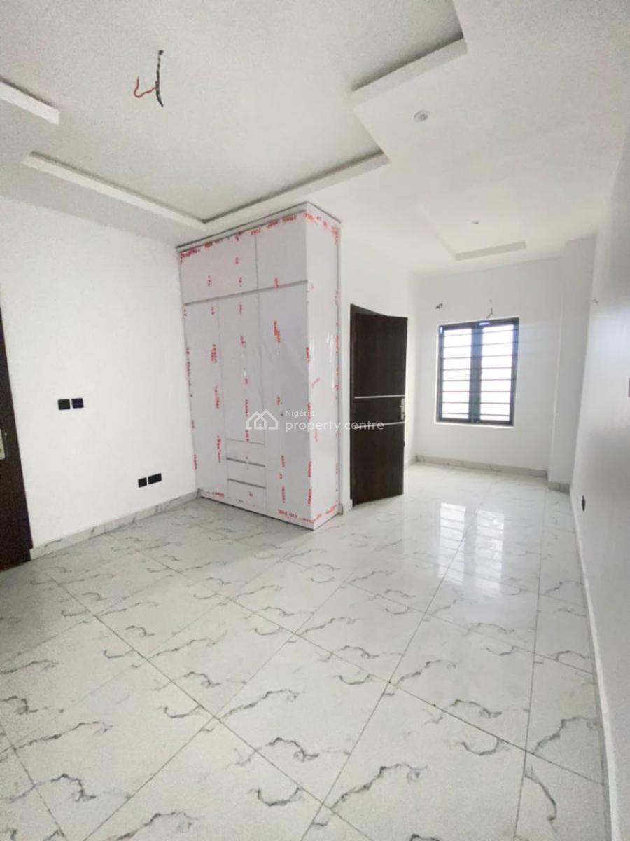 Massive 3 Bedroom Apartment with Bq, in an Estate, Ikota, Lekki, Lagos, Flat / Apartment for Sale