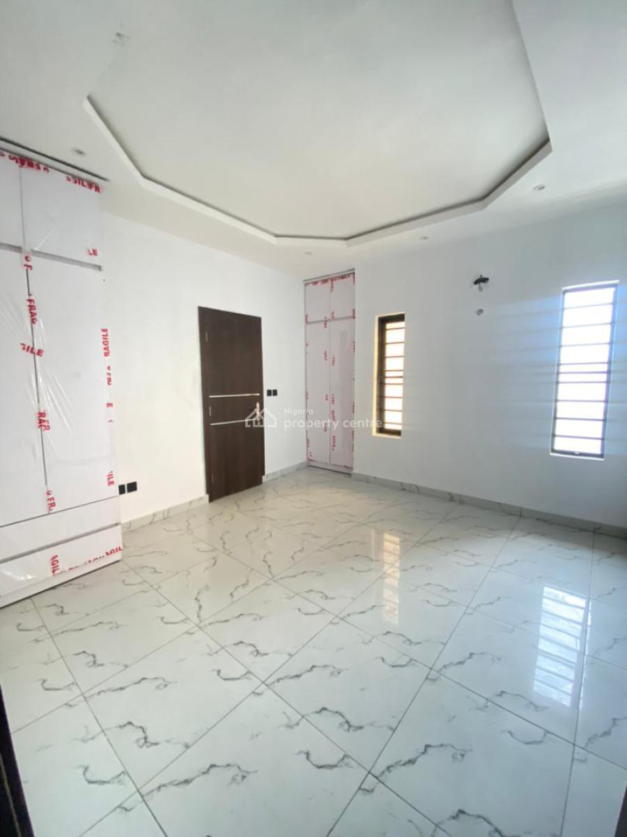 Massive 3 Bedroom Apartment with Bq, in an Estate, Ikota, Lekki, Lagos, Flat / Apartment for Sale