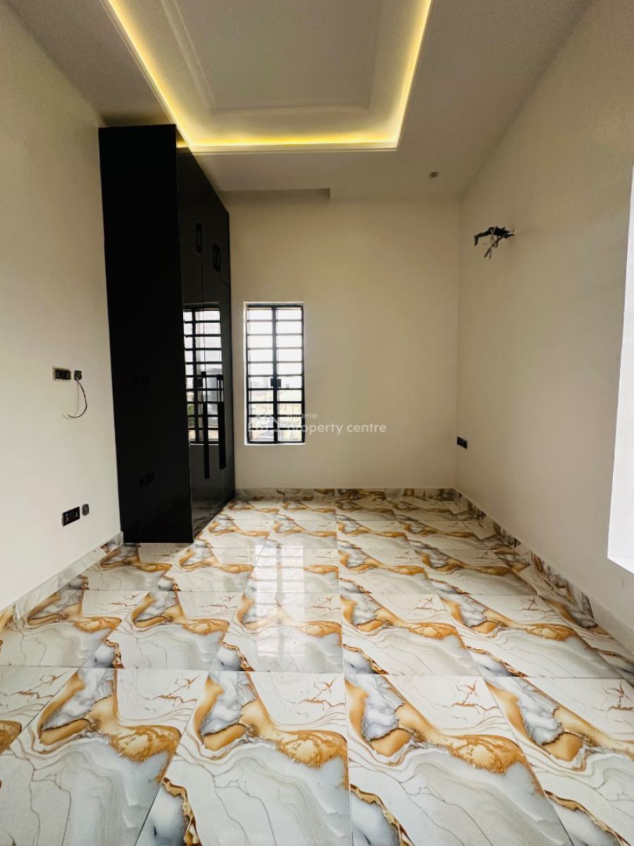 Spaciously 5 Bedroom Detached Duplex with Bq and Swimming Pool, Gbagada, Lagos, Detached Duplex for Sale