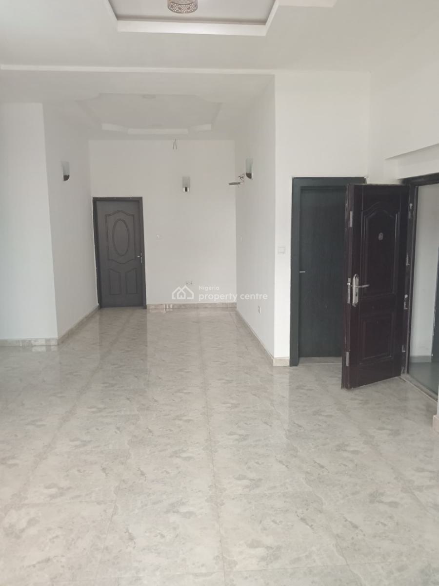 Luxury 2 Bedroom Spacious & Serviced Apartment with Bq in an Estate, Utako, Abuja, Flat / Apartment for Rent