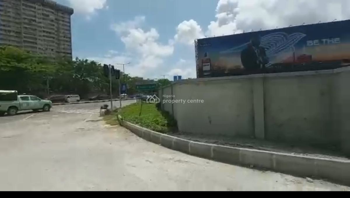 Waterfront Land Measuring 4,300sqm.  Location: Ozumba Mbadiwe Vi Title, Ozumba Mbadiwe Vi Title: C of O, Victoria Island (vi), Lagos, Mixed-use Land for Sale