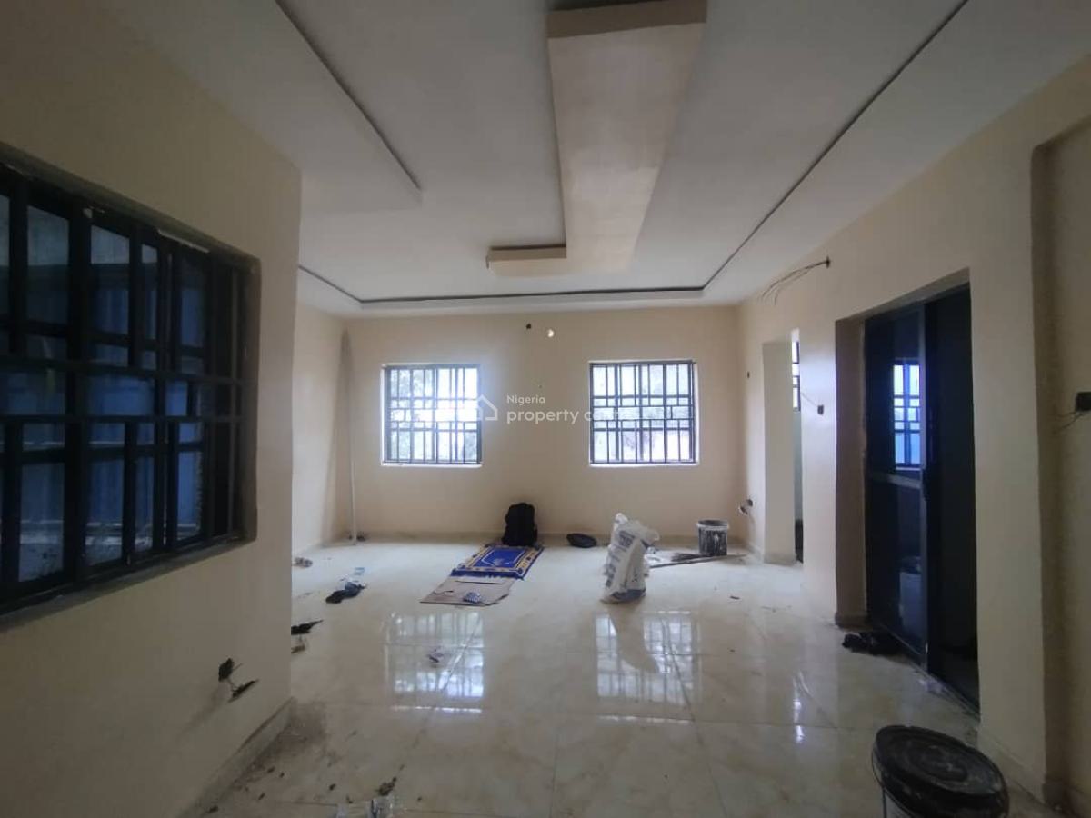 Nice 2 Bedrooms Flat, Area 2, Garki, Abuja, Flat / Apartment for Rent