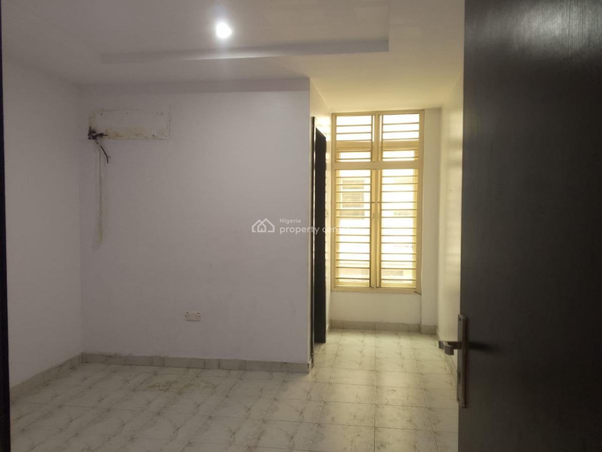 Luxury 4 Bedroom Maisonnette with Bq in a Service Apartment, Lekki Phase 1, Lekki, Lagos, Flat / Apartment for Rent
