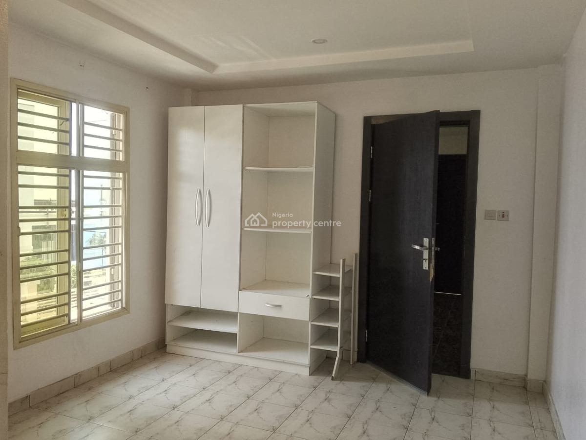 Luxury 4 Bedroom Maisonnette with Bq in a Service Apartment, Lekki Phase 1, Lekki, Lagos, Flat / Apartment for Rent