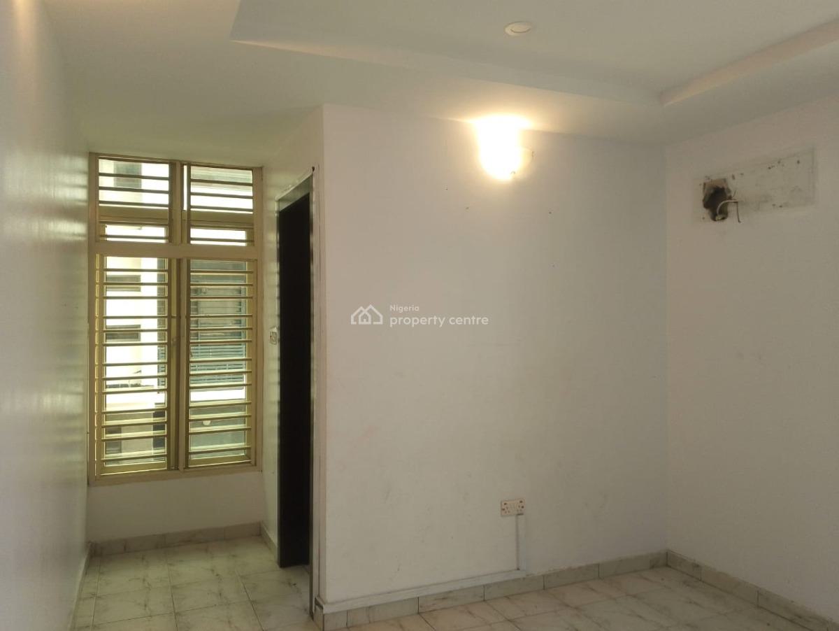Luxury 4 Bedroom Maisonnette with Bq in a Service Apartment, Lekki Phase 1, Lekki, Lagos, Flat / Apartment for Rent