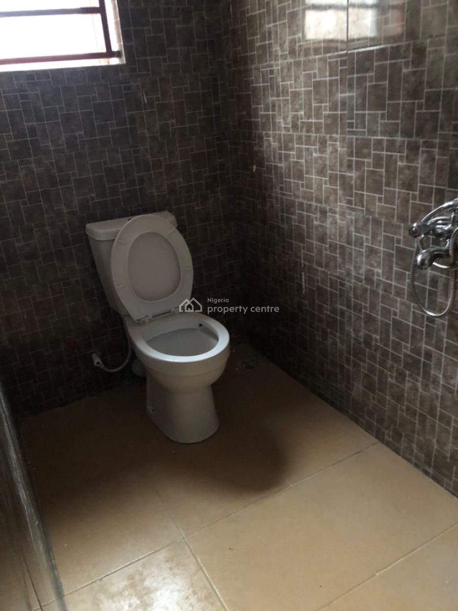 2 Bedroom Flat, Makogi, Magboro, Ogun, Flat / Apartment for Rent