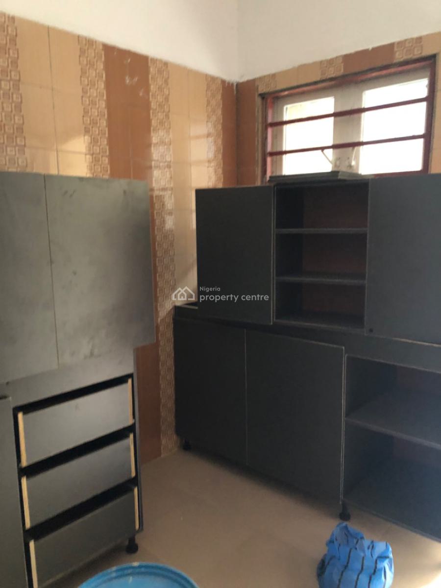 2 Bedroom Flat, Makogi, Magboro, Ogun, Flat / Apartment for Rent