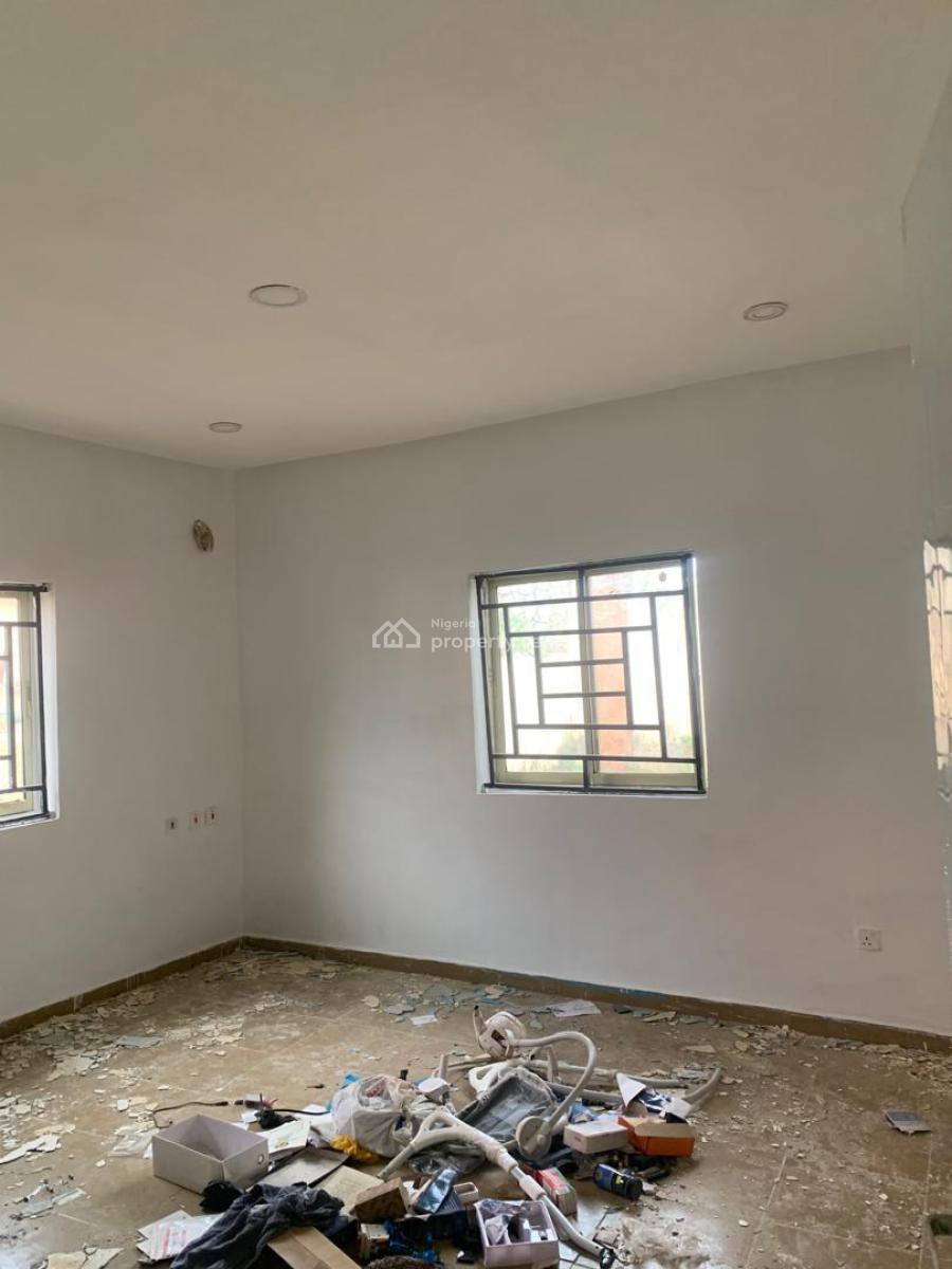 Well Renovated 3 Bedroom Bungalow, By Ebeano Supermarket, Lokogoma District, Abuja, Detached Bungalow for Rent