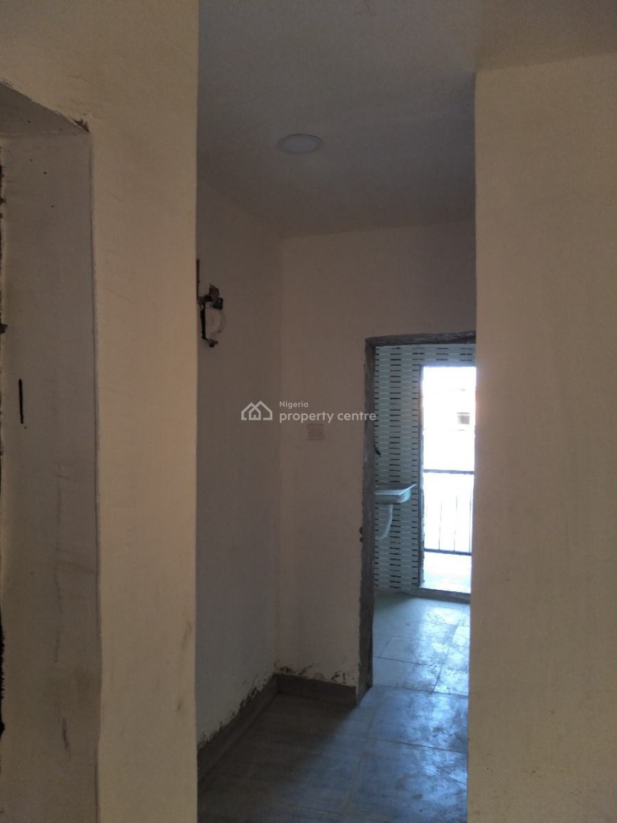 a Spacious Mini Flat, Muritala Street 2, Gbagada, Lagos, Mini Flat (room and Parlour) for Rent