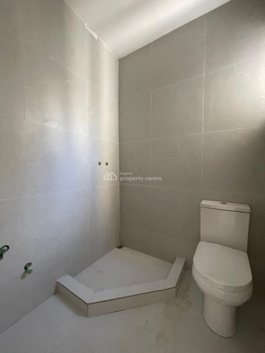 Serviced 2 Bedroom Apartment in a Secure Estate, Osapa London, Lekki, Lagos, Flat / Apartment for Sale