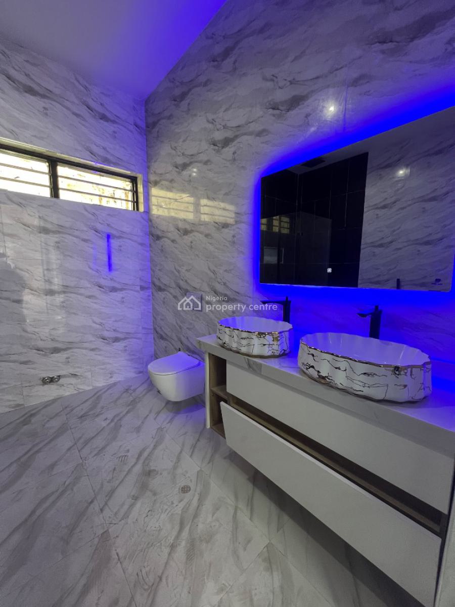 Lovely  4 Bedroom Terraced Duplex with Amazing Facilities, Osapa London, Osapa, Lekki, Lagos, Terraced Duplex for Sale