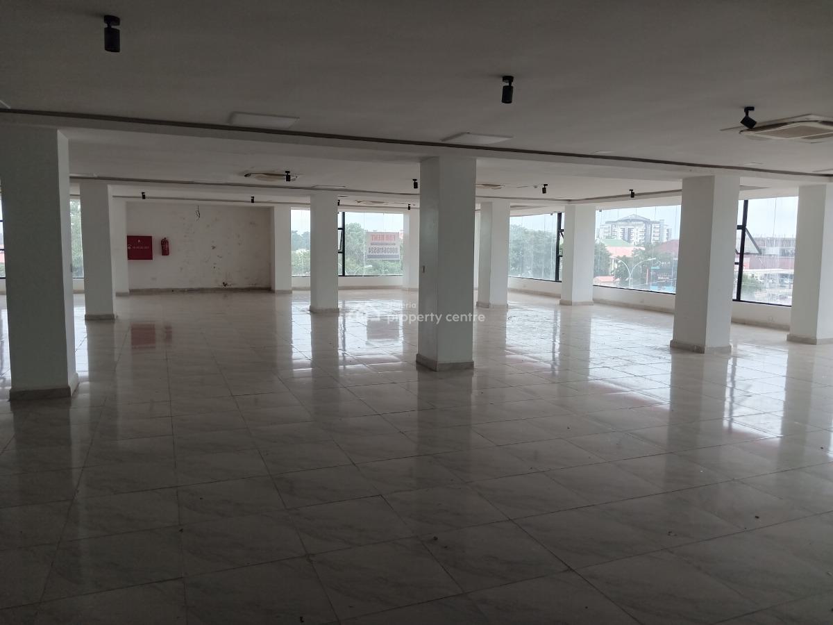 a Serviced & Spacious 400sqms of Office/shop Space, Wuse 2, Abuja, Shop for Rent