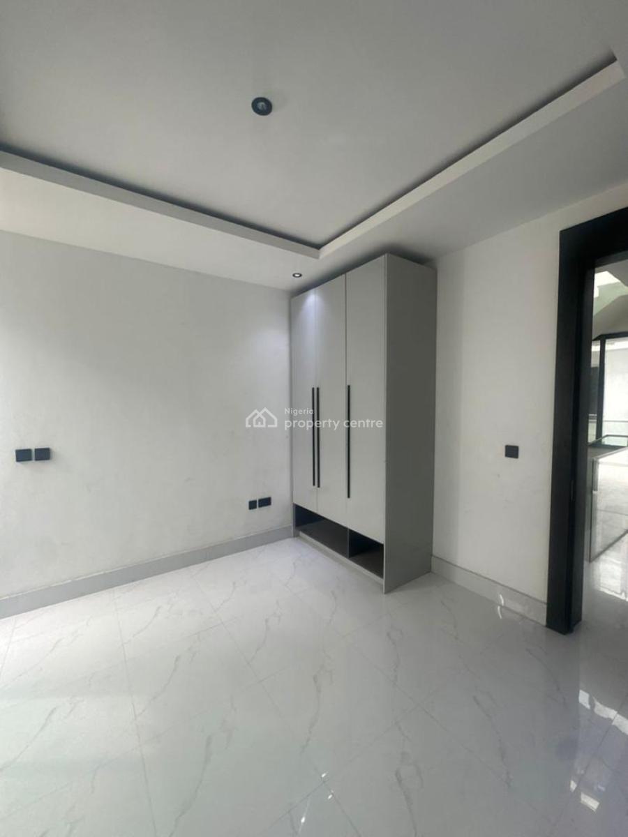 4-bedroom Terrace in Ikoyi, Ikoyi, Lagos, House for Rent