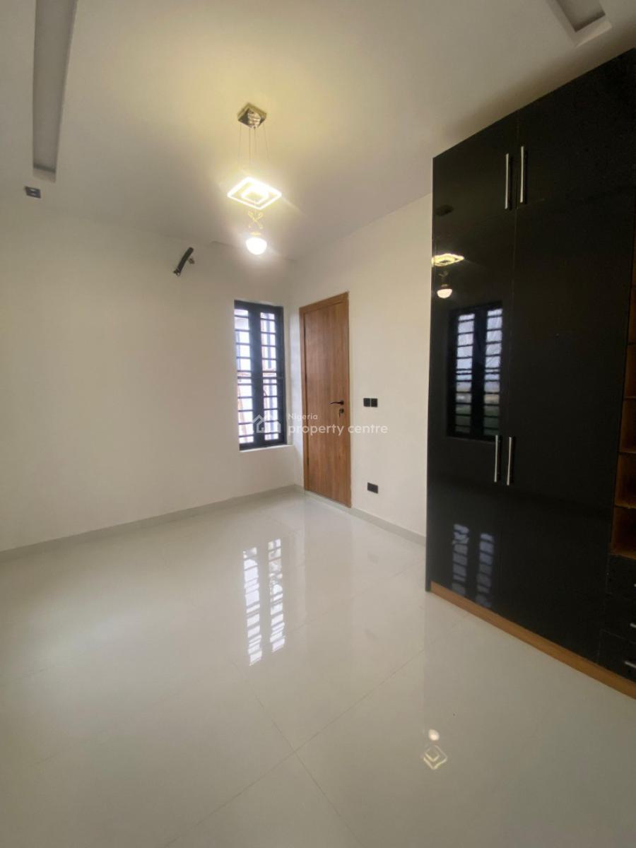 5 Bedroom Detached Duplex with a Bq and Swimming Pool, Ajah, Ajah, Lagos, Detached Duplex for Sale