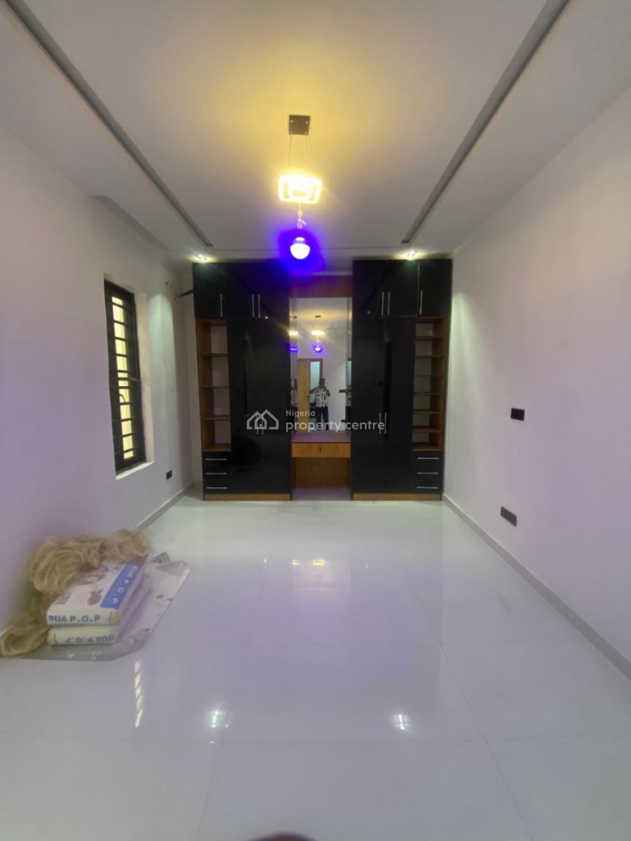 5 Bedroom Detached Duplex with a Bq and Swimming Pool, Ajah, Ajah, Lagos, Detached Duplex for Sale