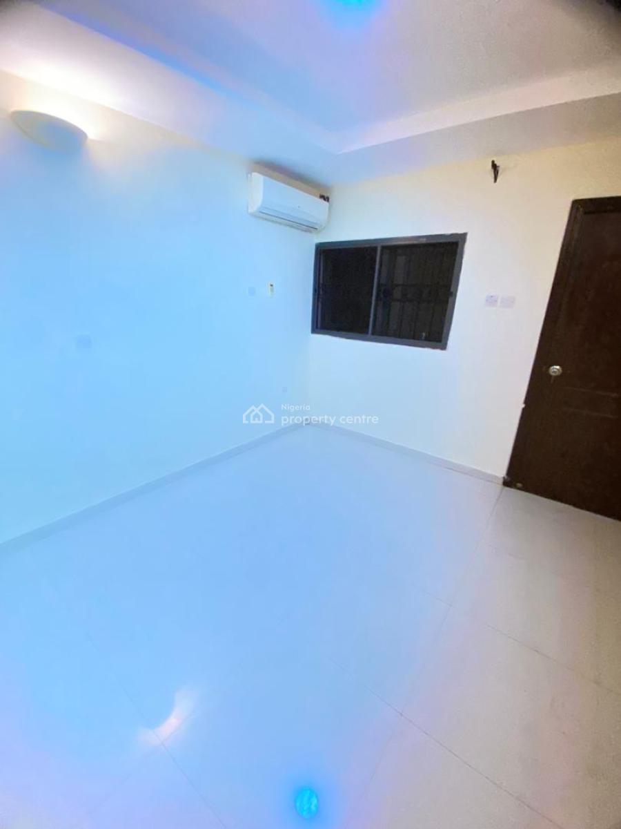 Spacious 3 Bedroom Apartment with a Room Bq, Oniru, Victoria Island (vi), Lagos, Flat / Apartment for Rent