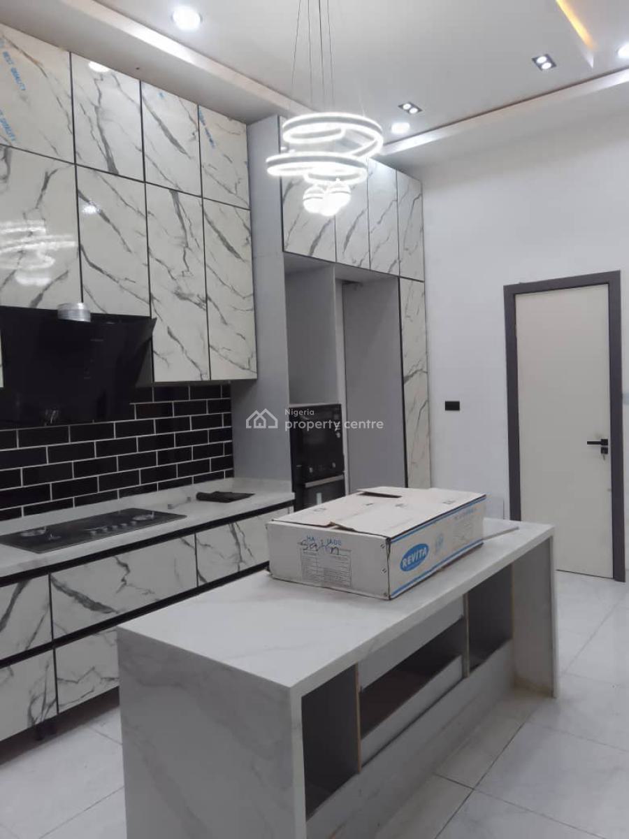 Beautiful 5 Bedroom Fully Detached Duplex with Bq and Swimming Pool, Seagate Estate, Lekki, Lagos, Detached Duplex for Sale