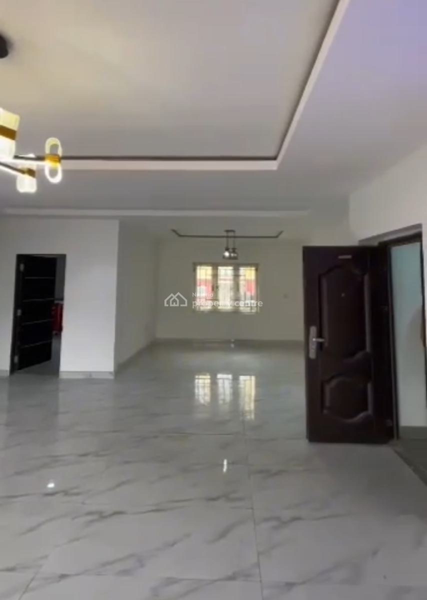 Just Out, Clean Brand New 3 Bedroom Flat, 2nd Floor, Tarred Rd, By Coza, Guzape District, Abuja, Flat / Apartment for Rent