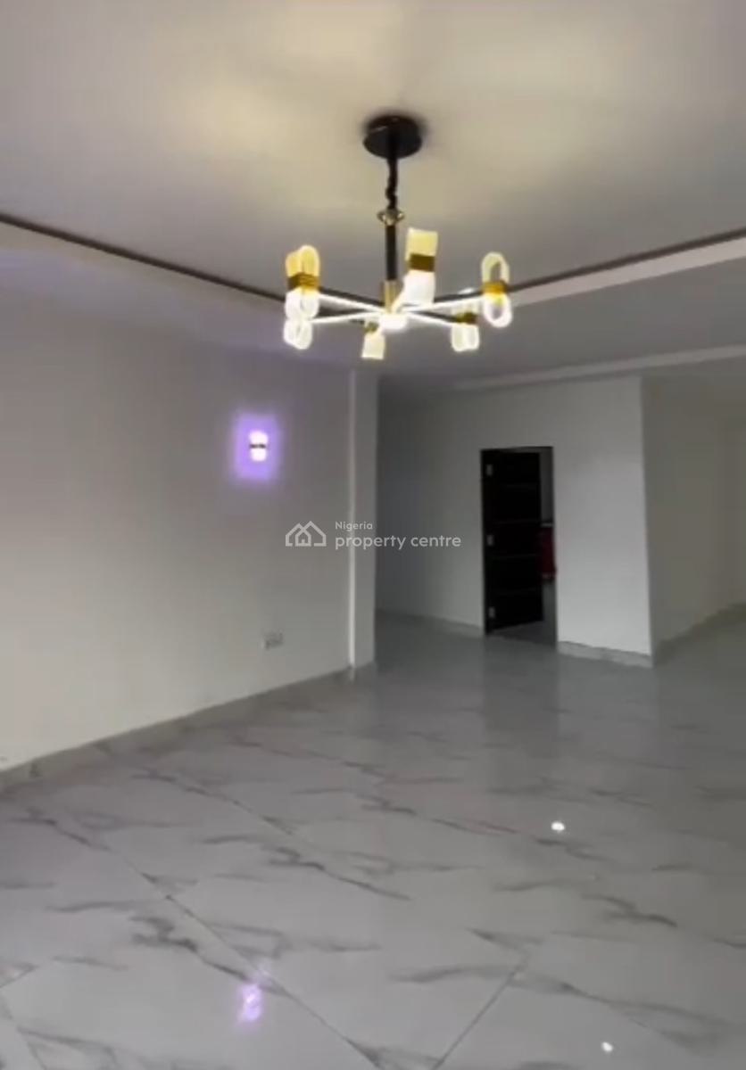 Just Out, Clean Brand New 3 Bedroom Flat, 2nd Floor, Tarred Rd, By Coza, Guzape District, Abuja, Flat / Apartment for Rent