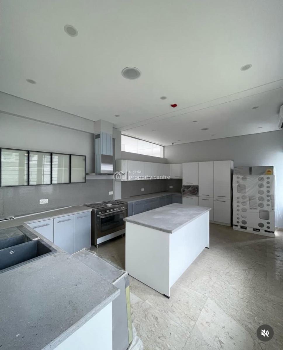5 Bedroom Fully Detached Duplex, Lekki Phase 1, Lekki, Lagos, Detached Duplex for Sale