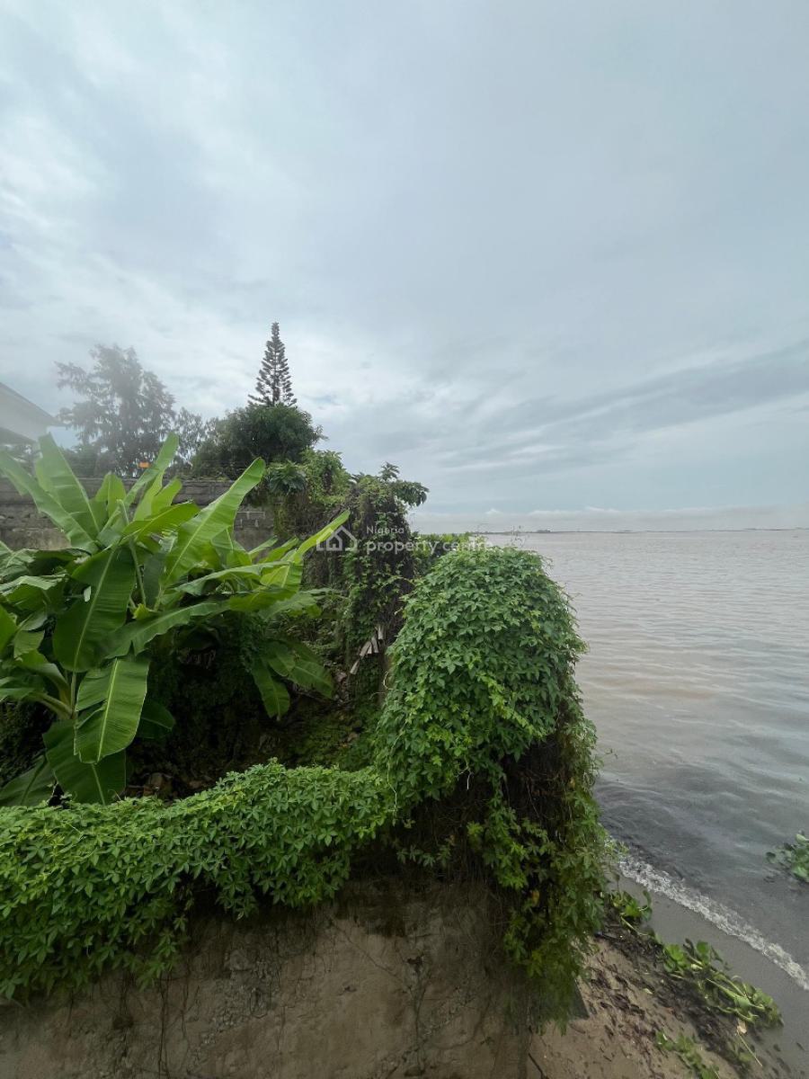Waterfront Land with a Structure, Road 2, Vgc, Lekki, Lagos, Residential Land for Sale