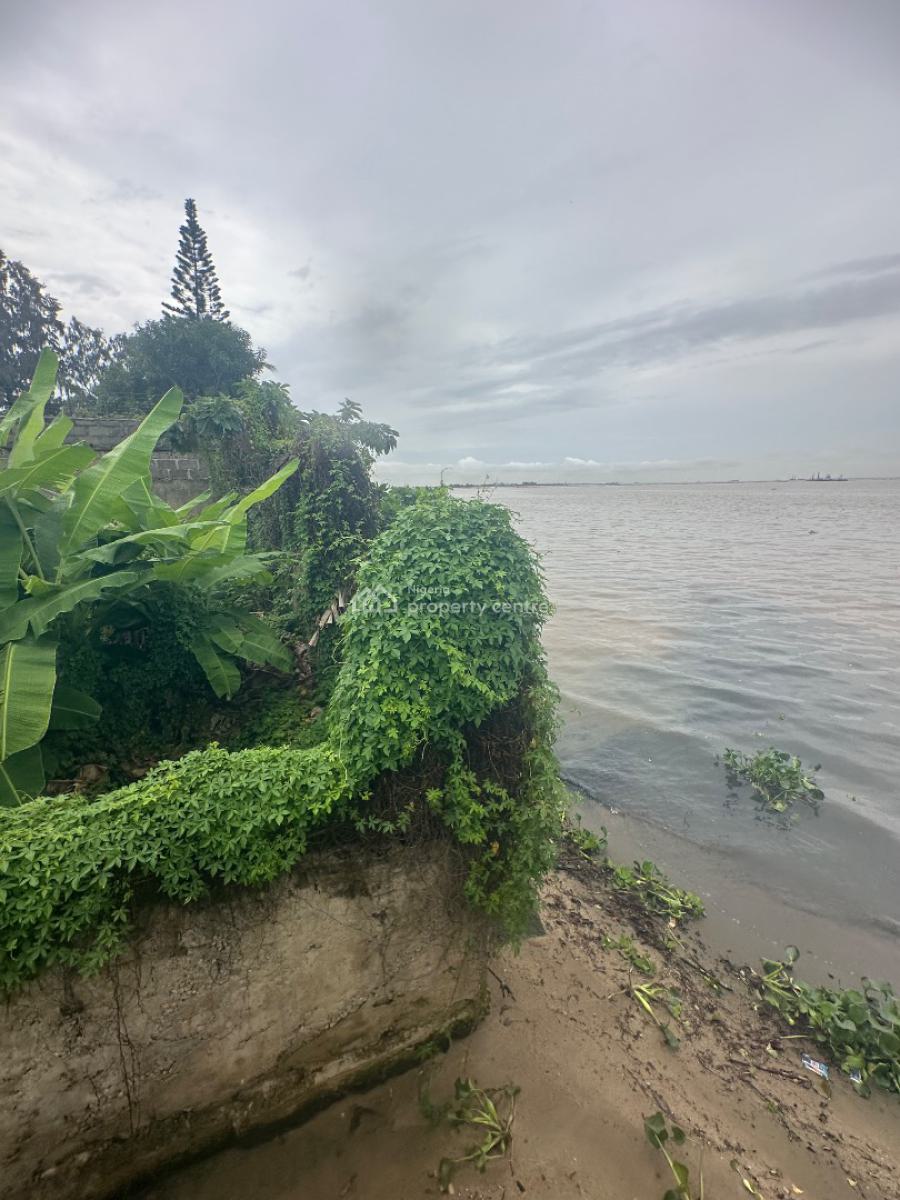 Waterfront Land with a Structure, Road 2, Vgc, Lekki, Lagos, Residential Land for Sale