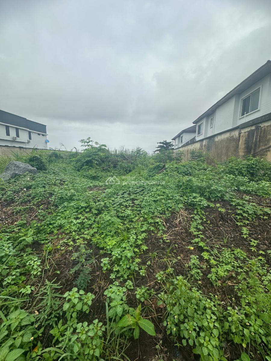 Waterfront Land with a Structure, Road 2, Vgc, Lekki, Lagos, Residential Land for Sale