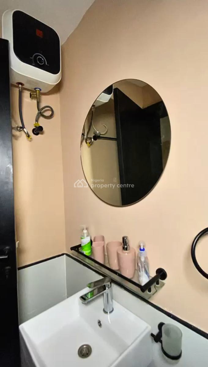 Quintessential Furnished Studio Loft Apartment., Yaba, Alagomeji, Yaba, Lagos, Self Contain (single Rooms) Short Let