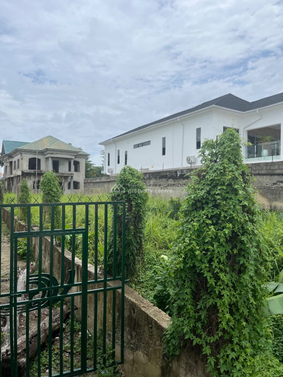 Waterfront Land with a Structure, Vgc, Lekki, Lagos, Residential Land for Sale