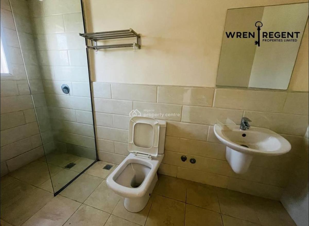 1 Bedroom Apartment, Right, Lekki Phase 1, Lekki, Lagos, Mini Flat (room and Parlour) for Rent
