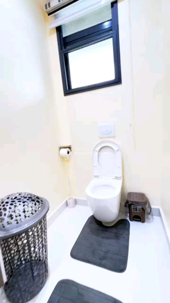 a Marvelously Built,  Luxurious 3bdr Massionette  +  Bq  in a  Serene, Lekki Phase 1, Lekki, Lagos, House for Sale