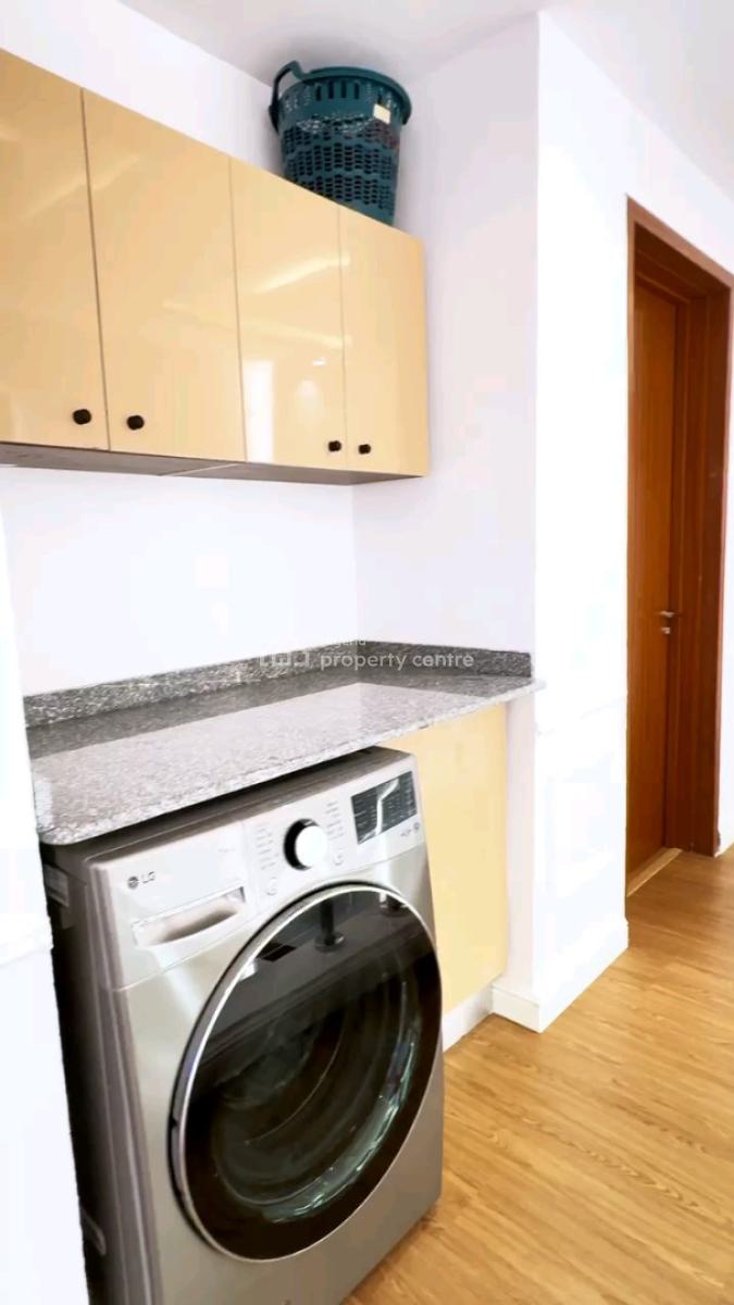 a Marvelously Built,  Luxurious 3bdr Massionette  +  Bq  in a  Serene, Lekki Phase 1, Lekki, Lagos, House for Sale