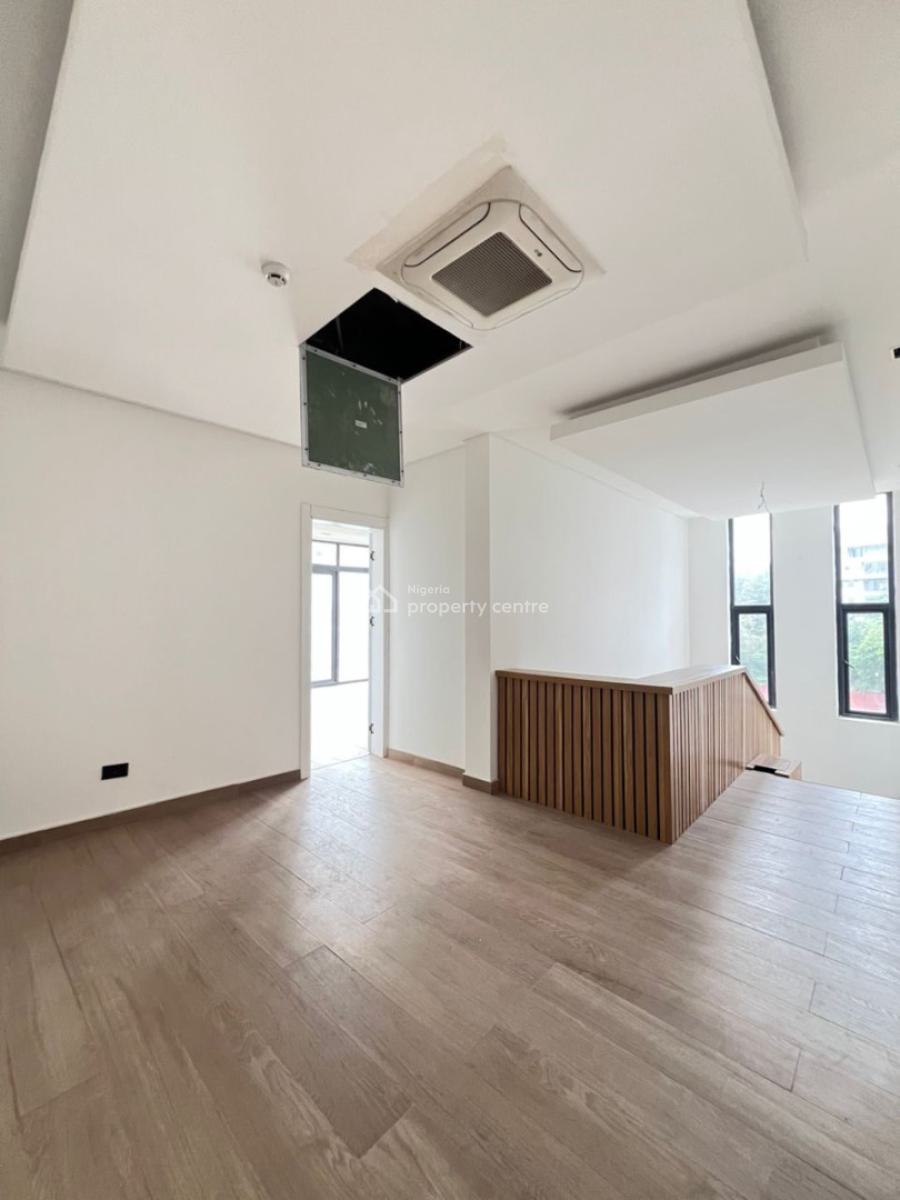 Waterfront 4 Bedroom Maisonette  with Room Bq,games, Elevator,, Banana Island, Ikoyi, Lagos, Terraced Duplex for Sale