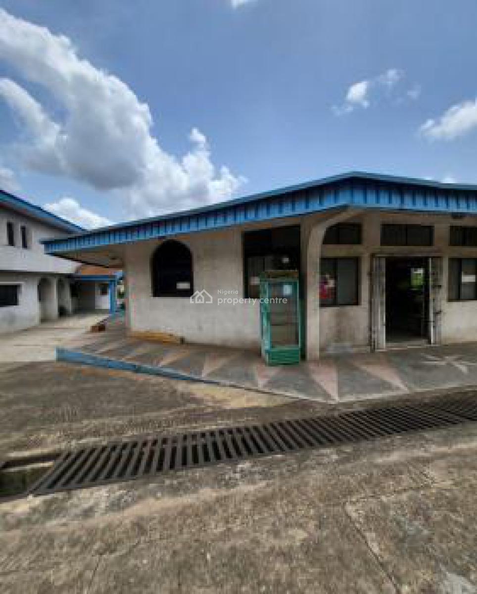 Functioning Filling Station, Ayefele Radio Station Axis, Challenge, Ibadan North, Oyo, Filling Station for Sale
