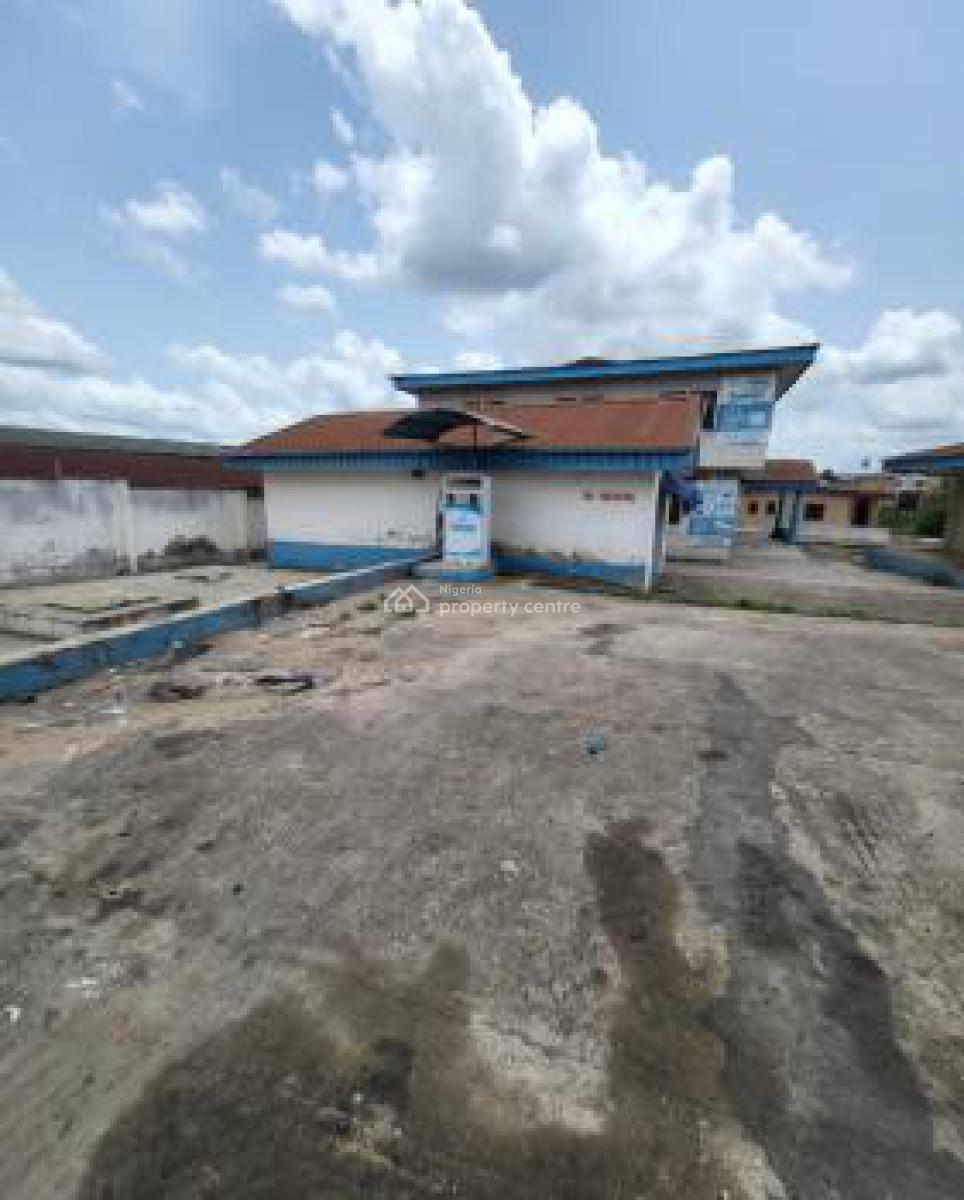 Functioning Filling Station, Ayefele Radio Station Axis, Challenge, Ibadan North, Oyo, Filling Station for Sale