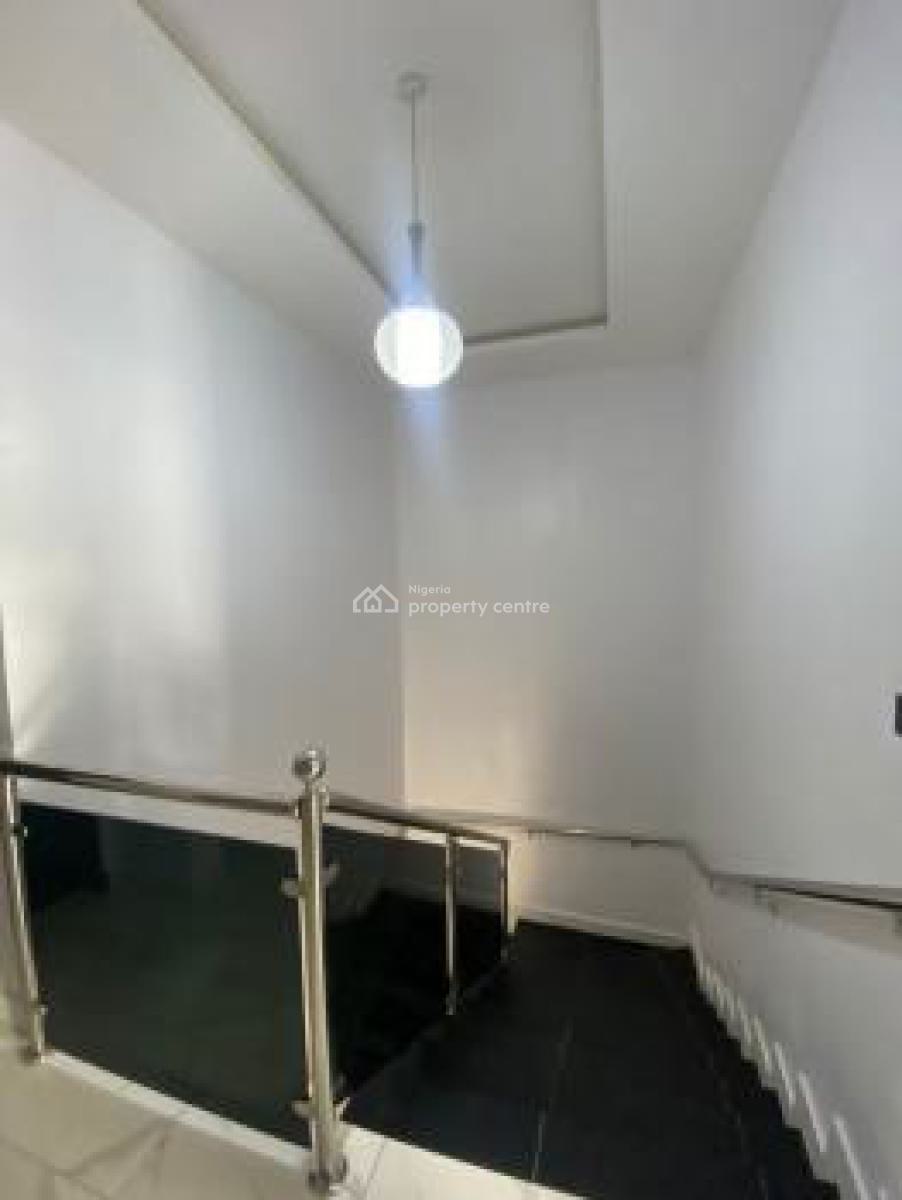4 Bedroom Semi Detached Duplex, Apampa Road, Jericho Gra., Ibadan, Oyo, Semi-detached Duplex for Sale