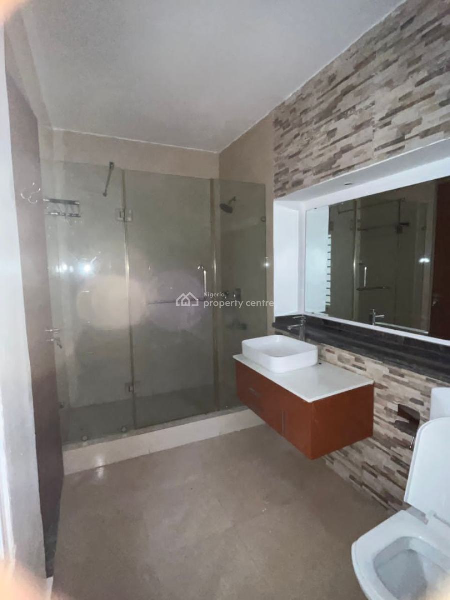 Well Maintained Luxury 4 Bedroom Maisonette, Ikoyi Banana Island Road, Ikoyi, Lagos, Flat / Apartment for Rent