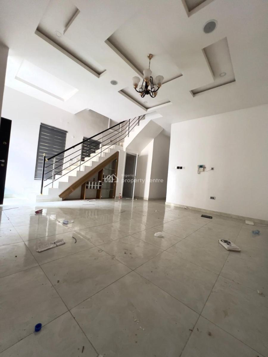 4 Bedroom Semi  Detached Available, Ikota, Lekki, Lagos, Semi-detached Duplex for Rent