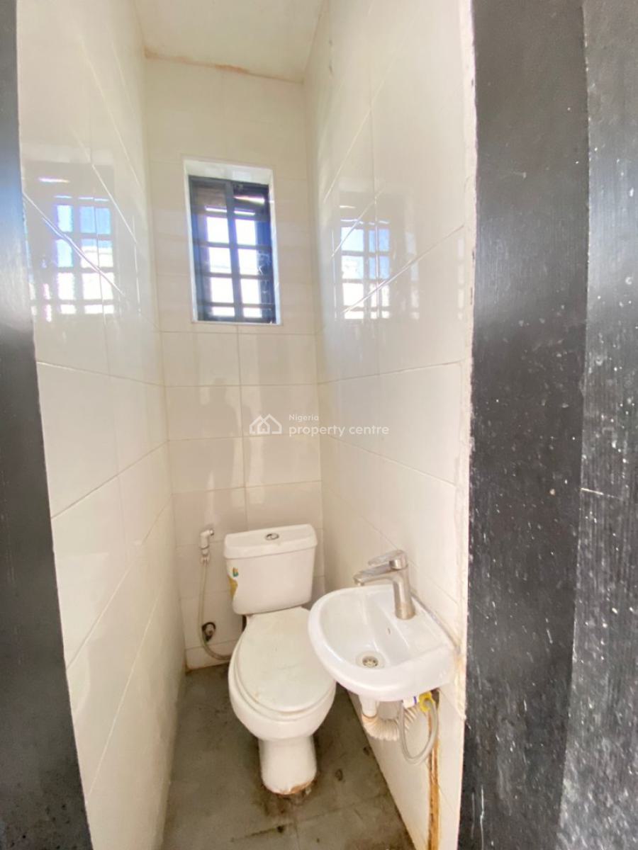 2 Bedroom Apartment, Serviced, Ologolo, Lekki, Lagos, Flat / Apartment for Rent