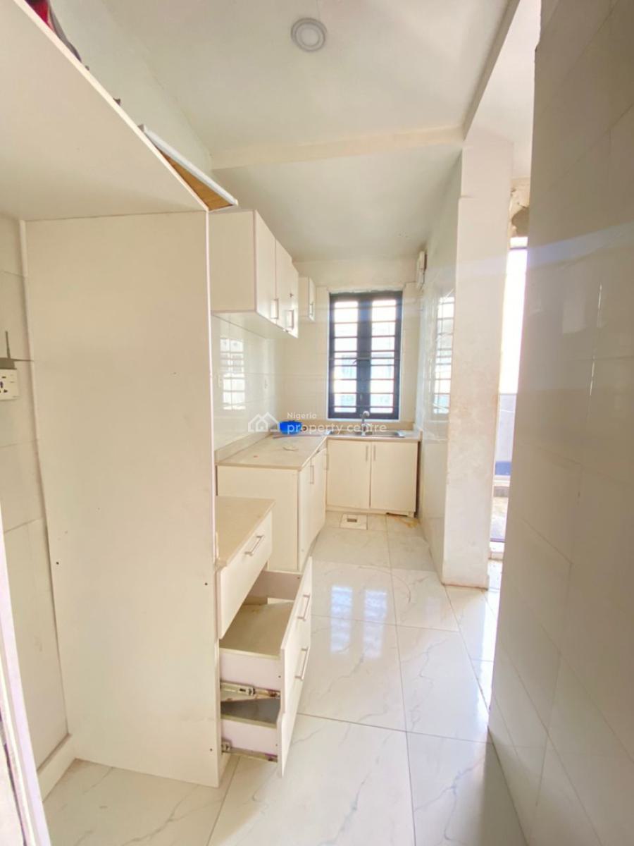 2 Bedroom Apartment, Serviced, Ologolo, Lekki, Lagos, Flat / Apartment for Rent
