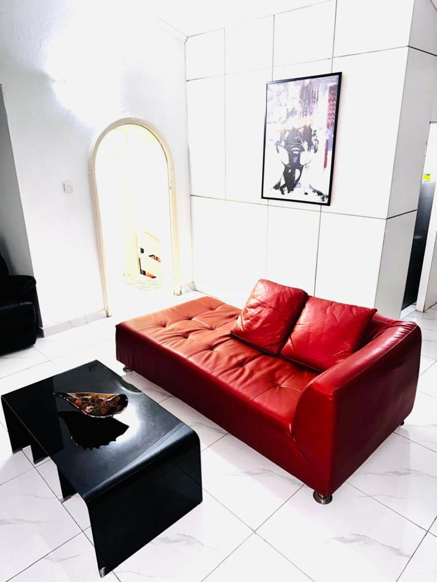 a Furnished 1 Bedroom Flat in Lekki Phase 1, Lekki Phase 1 Proper, Lekki Phase 1, Lekki, Lagos, Mini Flat (room and Parlour) for Rent