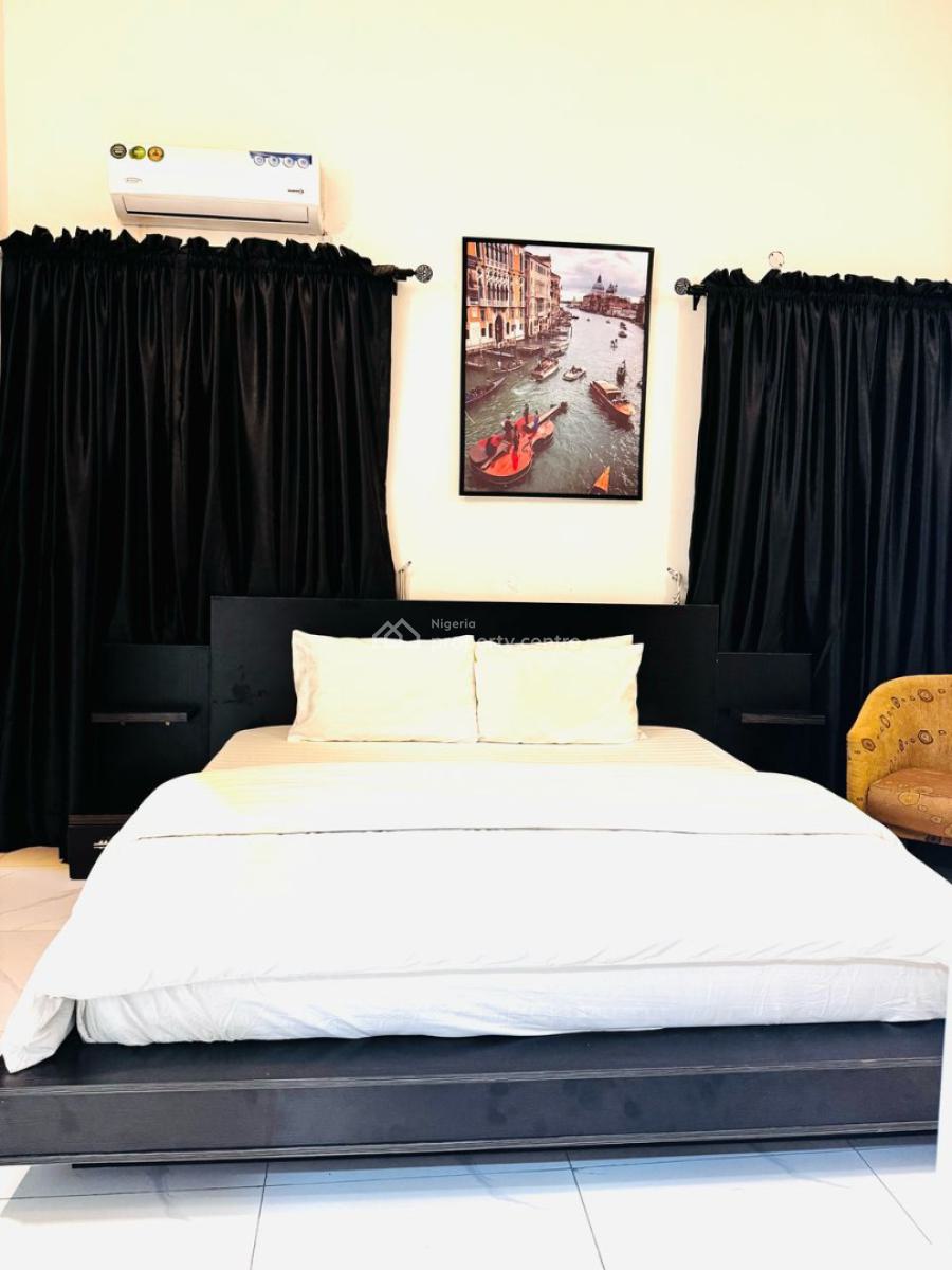 a Furnished 1 Bedroom Flat in Lekki Phase 1, Lekki Phase 1 Proper, Lekki Phase 1, Lekki, Lagos, Mini Flat (room and Parlour) for Rent