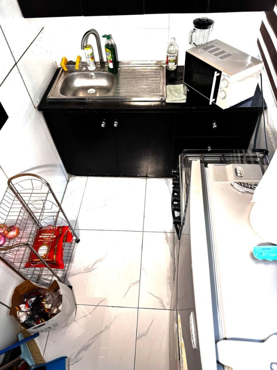 a Furnished 1 Bedroom Flat in Lekki Phase 1, Lekki Phase 1 Proper, Lekki Phase 1, Lekki, Lagos, Mini Flat (room and Parlour) for Rent