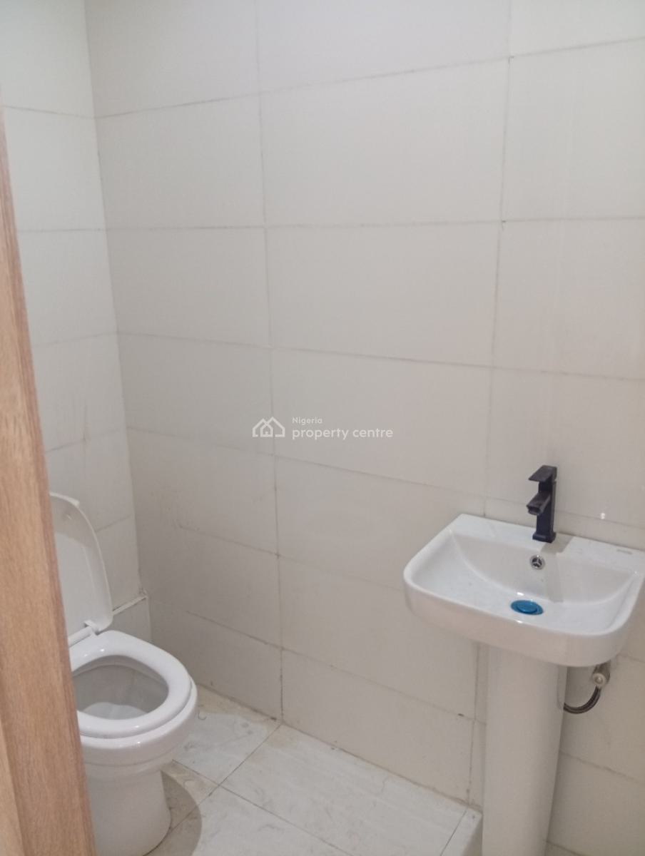 a Brand New Serviced 2 Bedroom Flat in Lekki Phase 1, Lekki Phase 1, Lekki Phase 1, Lekki, Lagos, Flat / Apartment for Rent