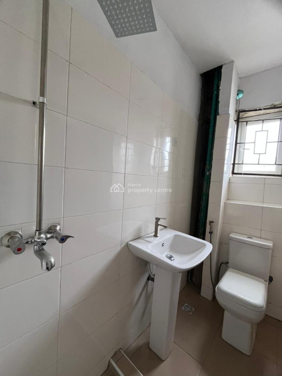 2 Bedroom Apartment, Ologolo, Lekki, Lagos, Flat / Apartment for Sale