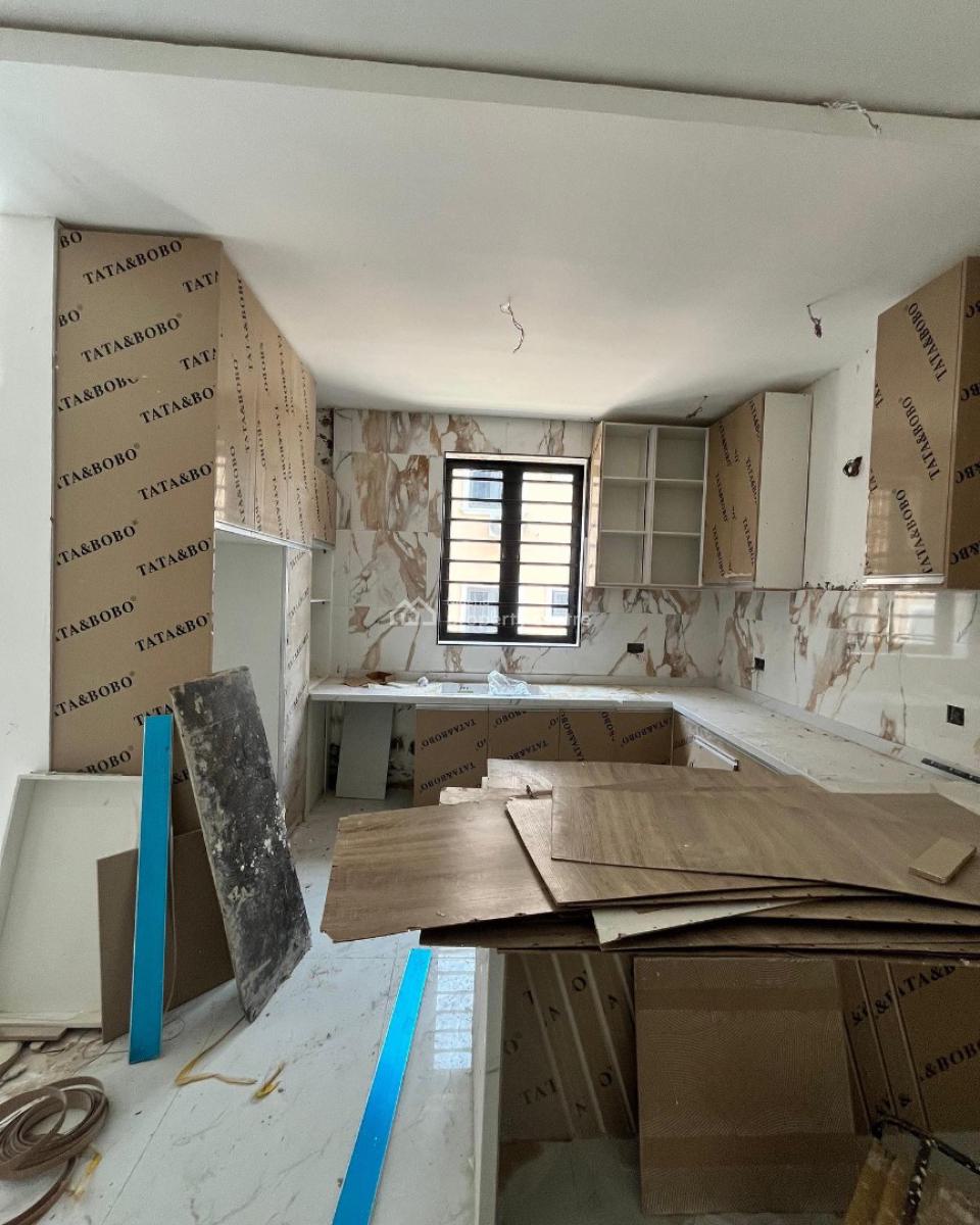 Lovely 2 Bedroom Apartment with Bq, Freedom Way, Lekki, Lagos, Block of Flats for Sale